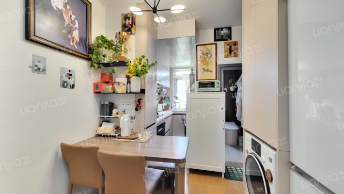 翠微路16号院二手房实景图