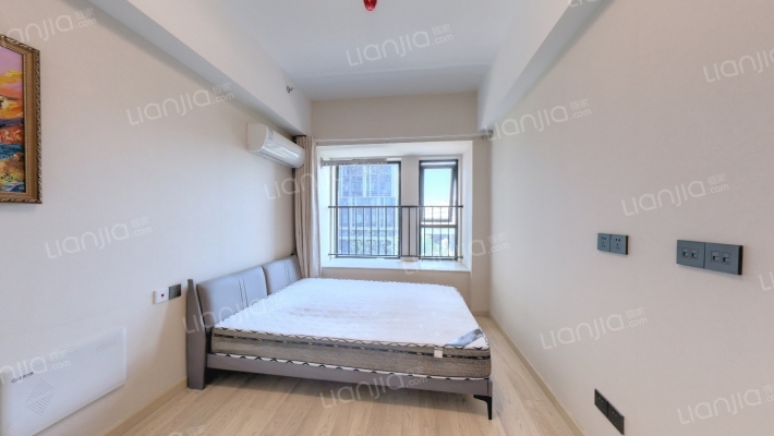 绿地万科云都会二手房实景图