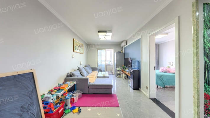 安诚御花苑B区二手房实景图