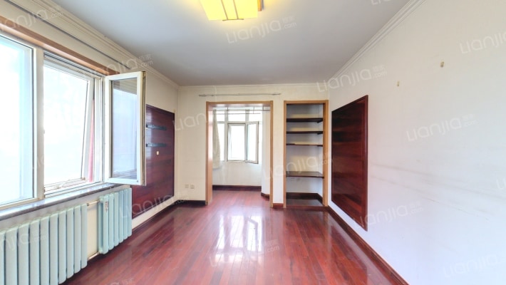 帽儿胡同45号院二手房实景图