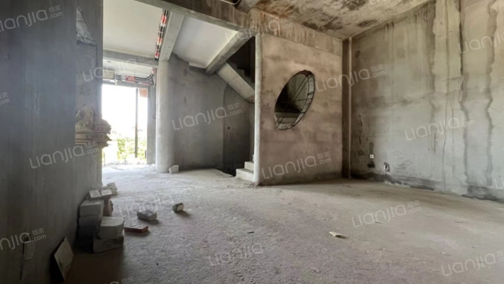 尚峰尚水二手房实景图