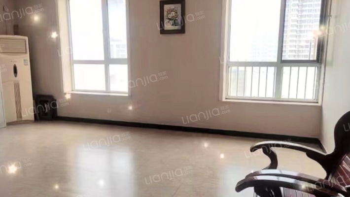 汇特大厦二手房实景图