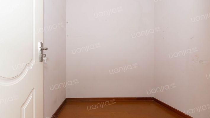 顺风公寓二手房实景图