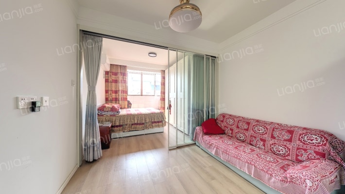 中企16号公馆二手房实景图