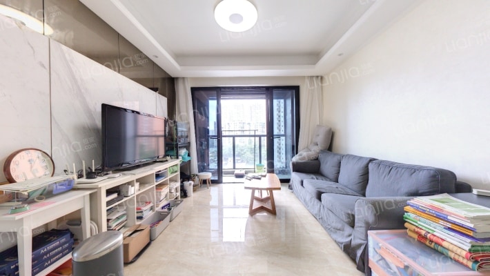 新彩苑二手房实景图