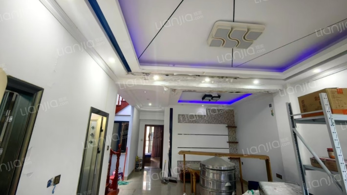 国贸金门湾琉金港二手房实景图