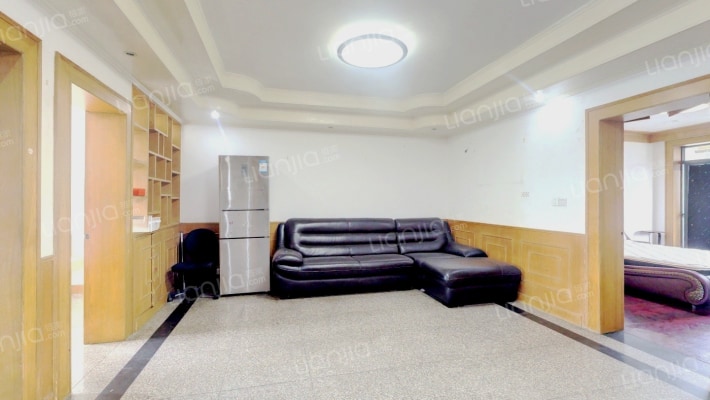 美轮新村二手房实景图