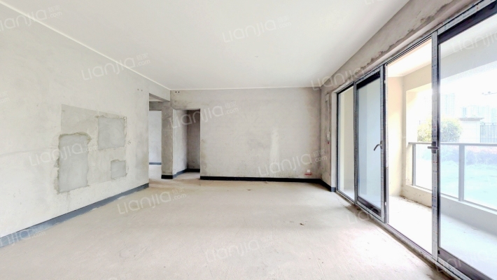 中交中央公园臻颂二手房实景图