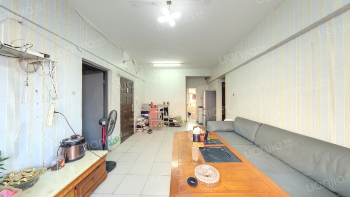 三阳购物中心二手房实景图