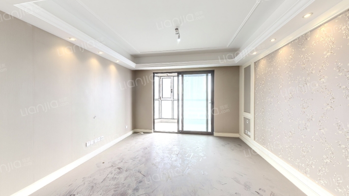 融创玉兰公馆二期二手房实景图