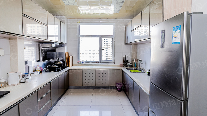 三室好楼层 诚心出售 看房方便 位置优越-厨房