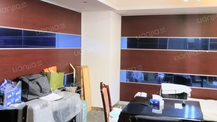 兴业大厦二手房实景图