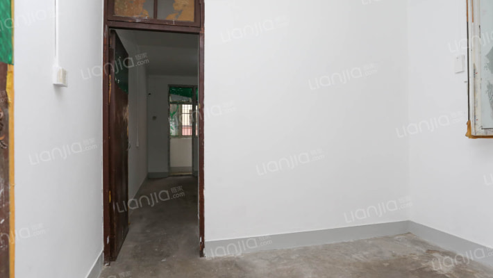 垦业小区二手房实景图