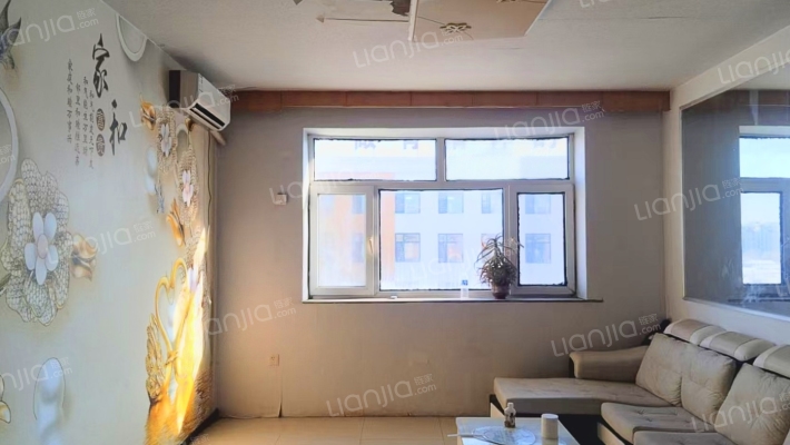 铁南小学教师楼二手房实景图