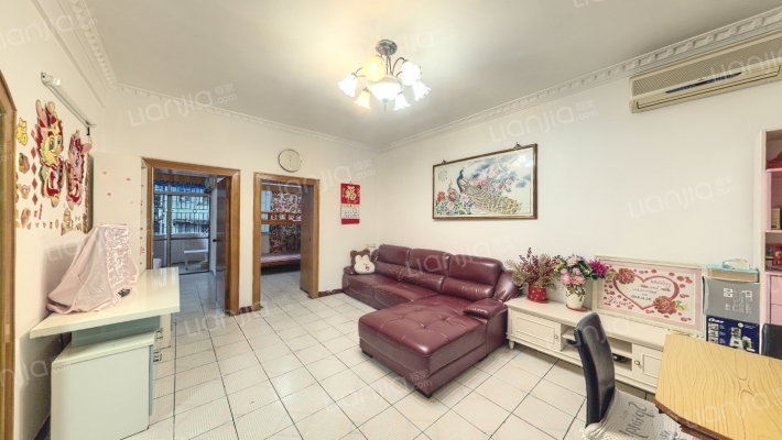 上渡路电信宿舍二手房实景图