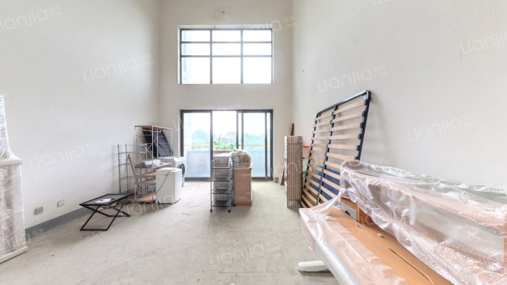 山顶道8号二手房实景图