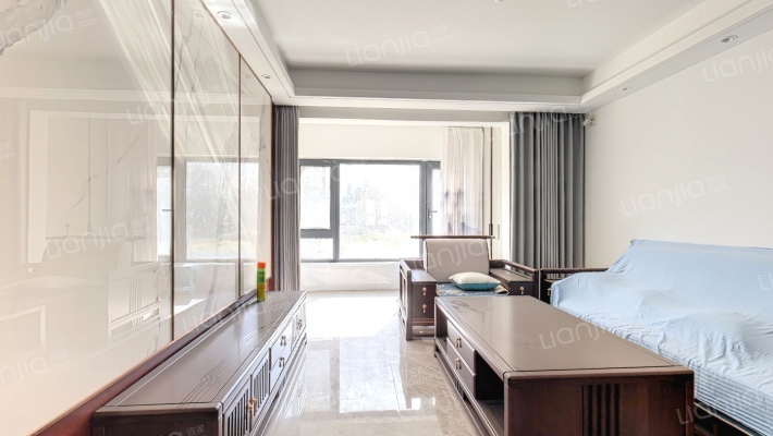 世茂璀璨倾城二手房实景图