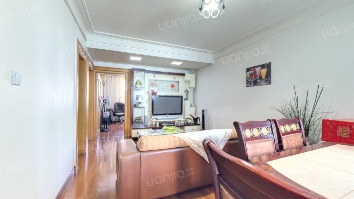 顺达苑小区二手房实景图