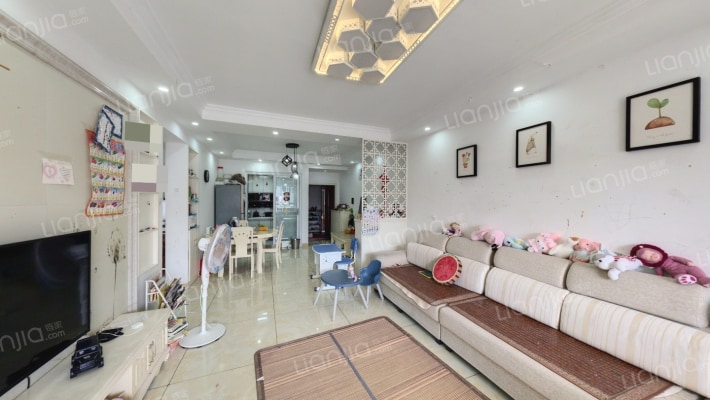 湘江700二手房实景图