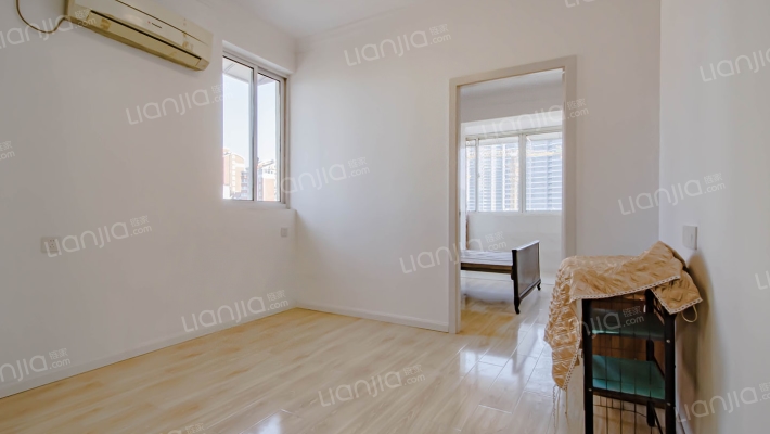 天吉小区二手房实景图