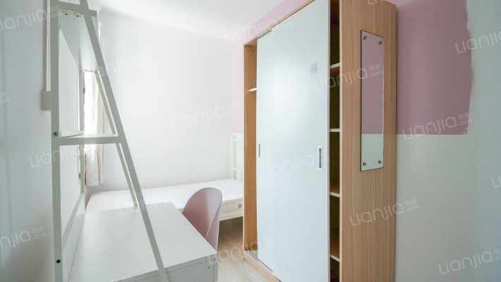 蓝城小区二手房实景图