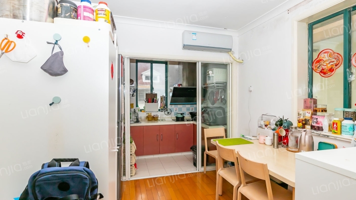 新南小区二手房实景图