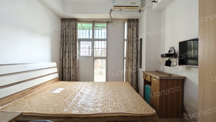 富华商贸大厦二手房实景图