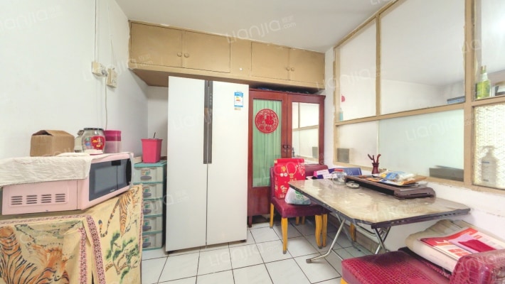 北京机械学院家属楼二手房实景图