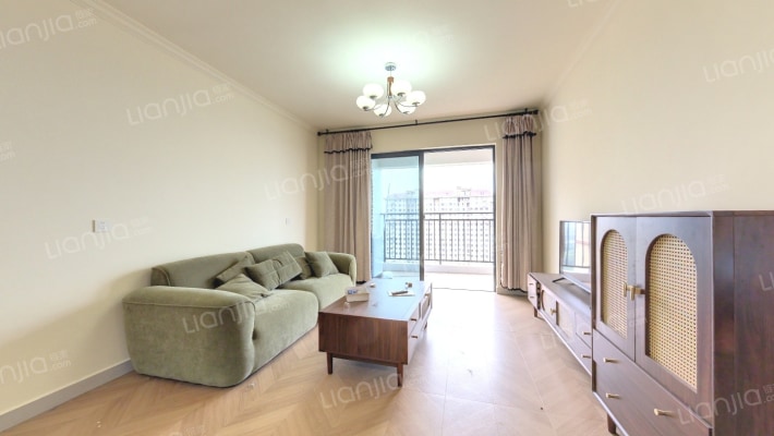 绿色金典二手房实景图