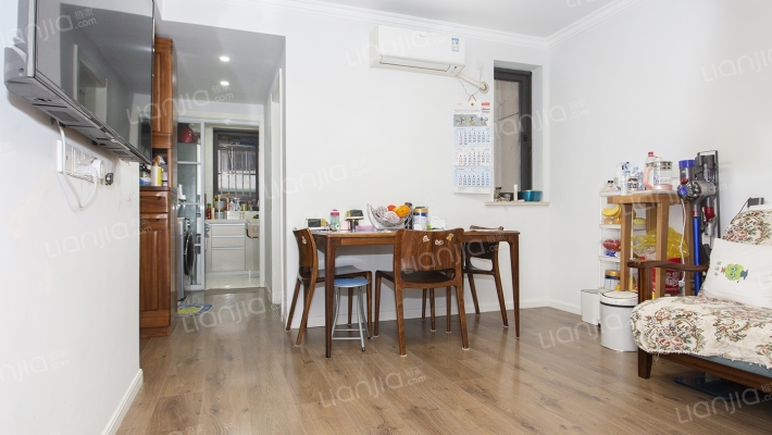 龙柏四村二手房实景图