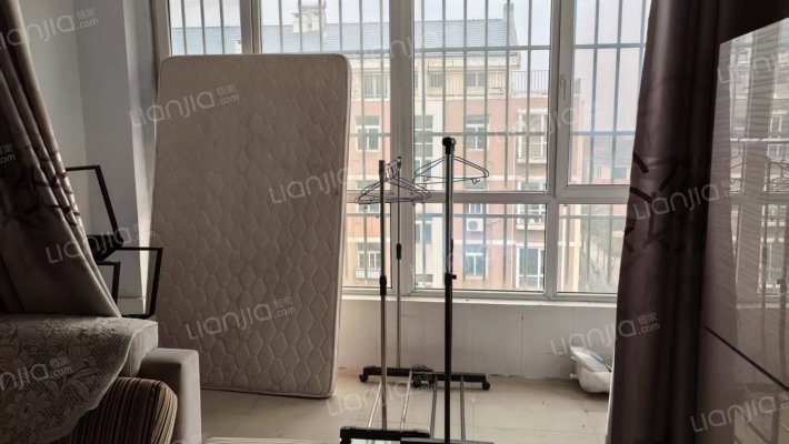 皇骐富贵百合园二手房实景图