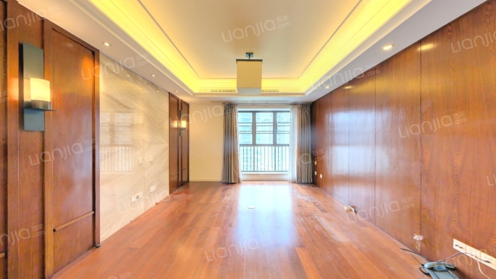 万科广场二手房实景图