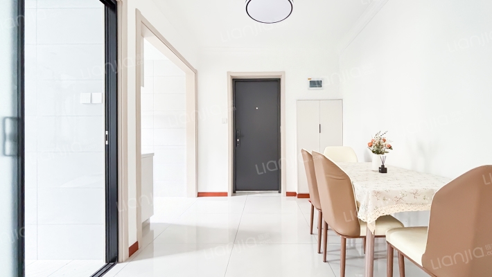 临潮一村二手房实景图