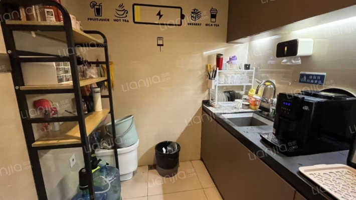 信保广场二手房实景图