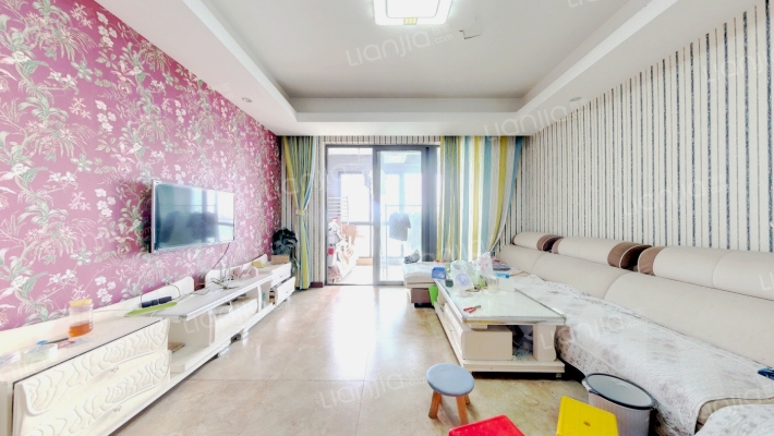 宏信南樾二手房实景图