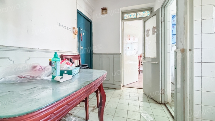 石化六村二手房实景图