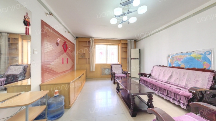 鑫泰园东区二手房实景图