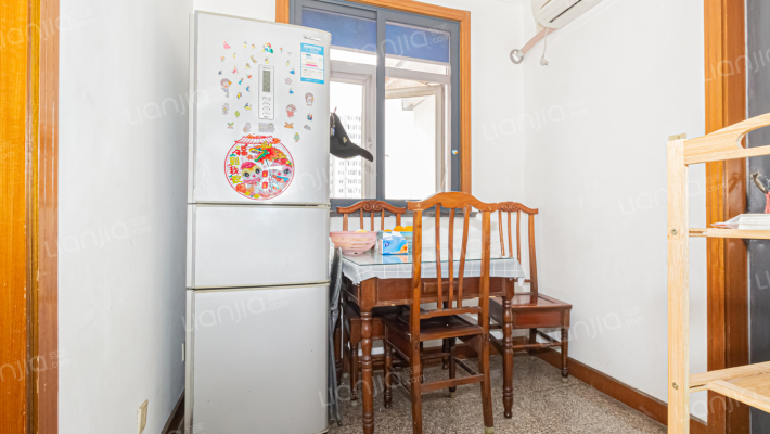 电大小区二手房实景图