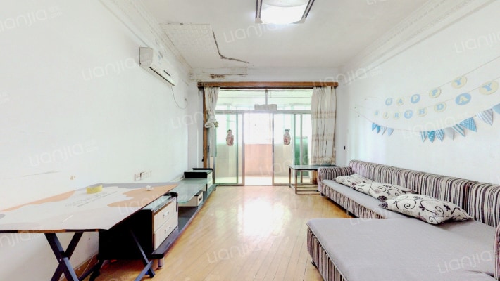 宝雅花园二手房实景图