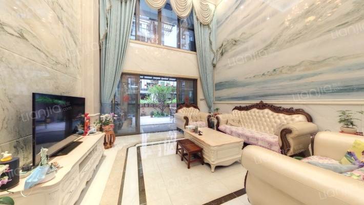 碧桂园岭南盛世叠墅二手房实景图