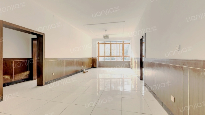 滨河街二手房实景图