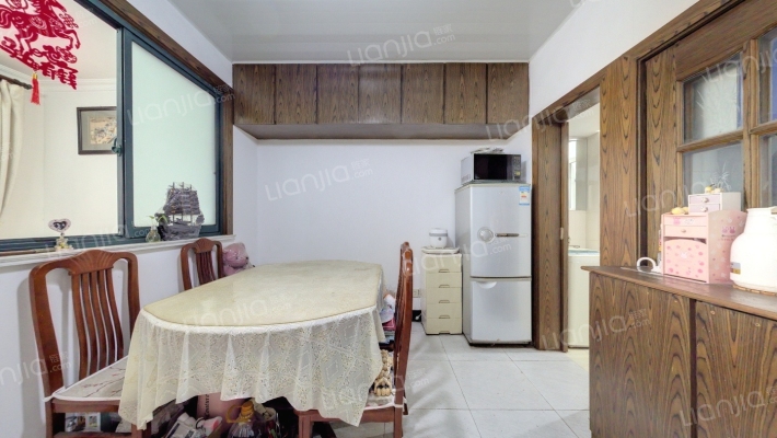 莘浜路217弄二手房实景图