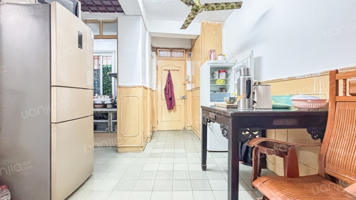 德安大楼二手房实景图