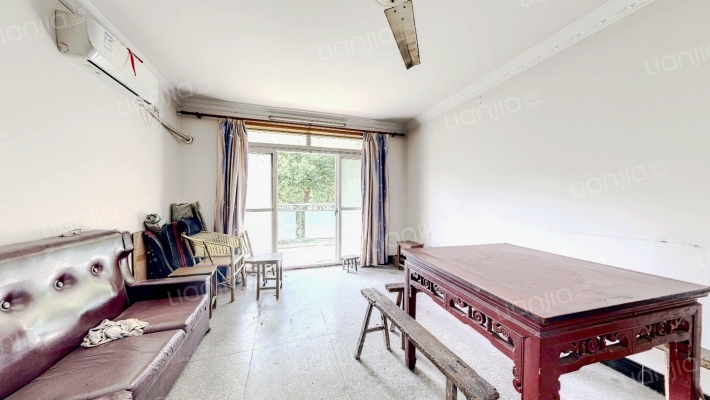 沧海绿苑二手房实景图