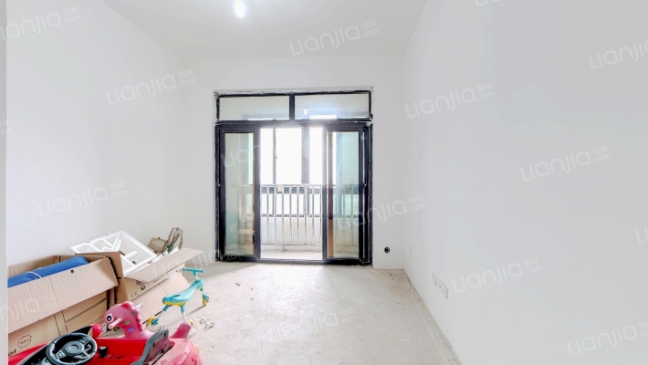 和泰家园350号二手房实景图