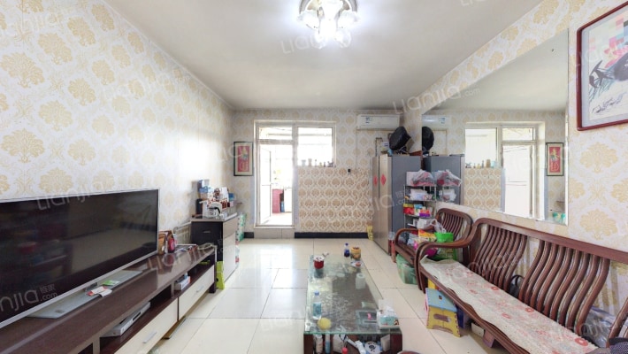 宏丰苑小区二手房实景图