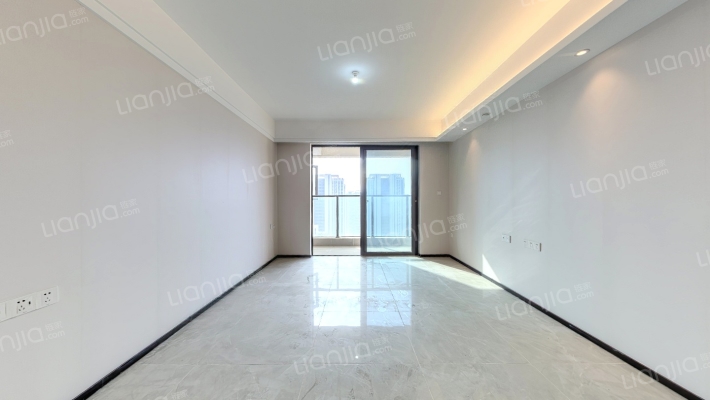 光谷南山府二手房实景图