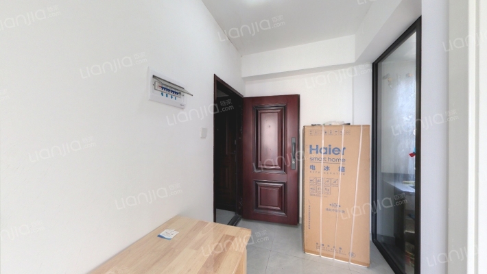 世茂同晖府二手房实景图