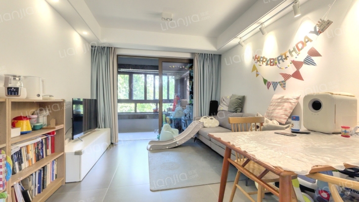 星信名邸二手房实景图