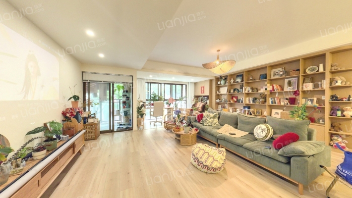 樾千山二手房实景图